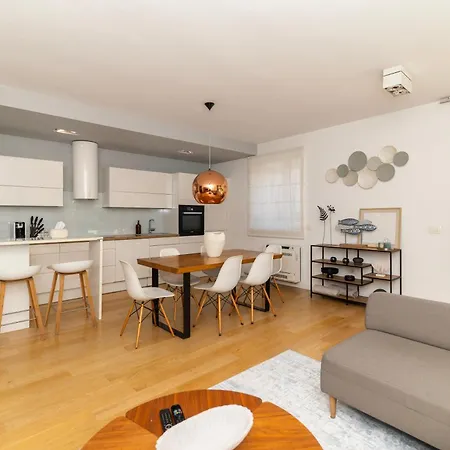 Premium Garden Escape By Belmont Realty * Zadar