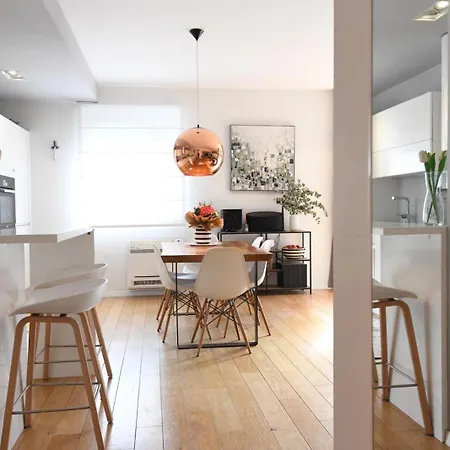 Premium Garden Escape By Belmont Realty Apartment