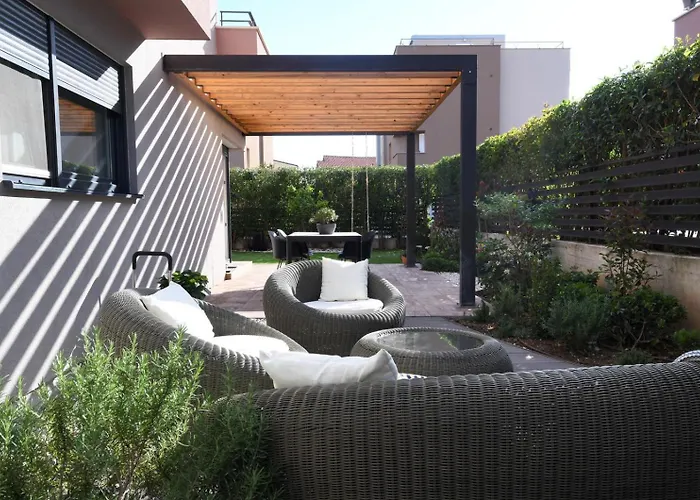 Premium Garden Escape By Belmont Realty Zadar